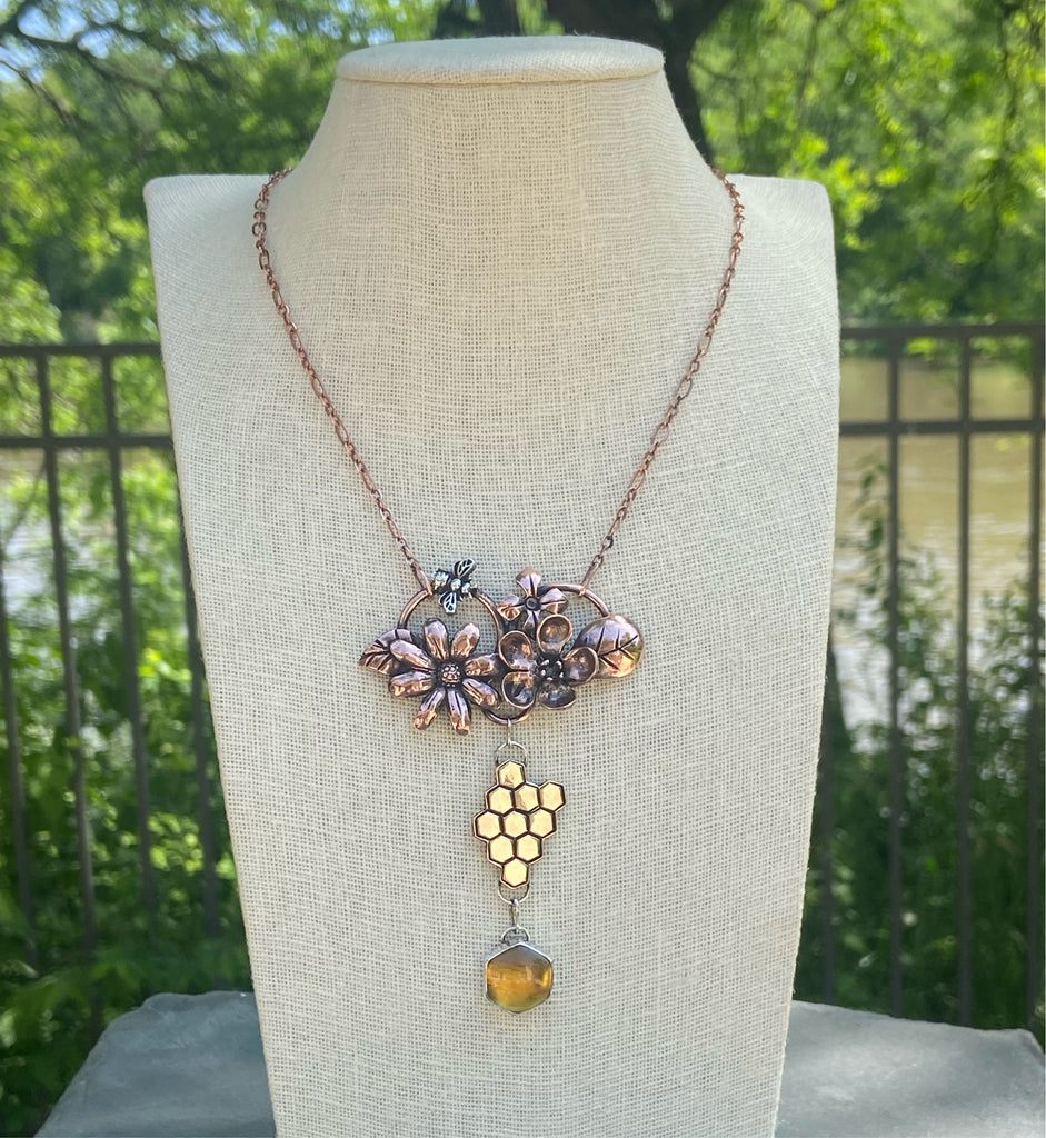 Crystal Flower and Enamel Bee Necklace in Gold