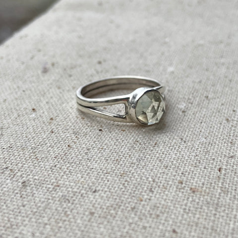 Modern Crystal Ring