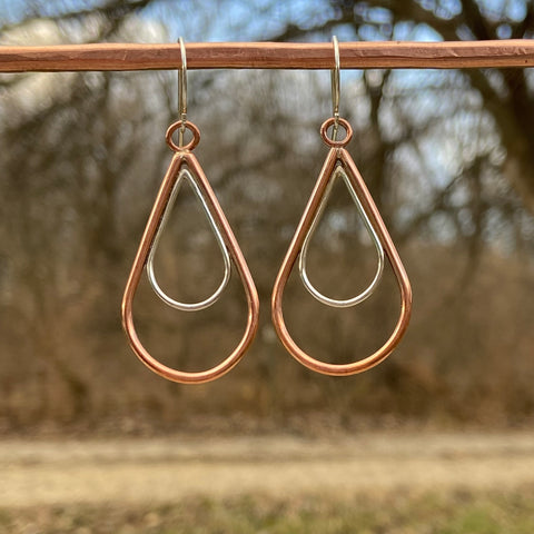 Double teardrop earrings