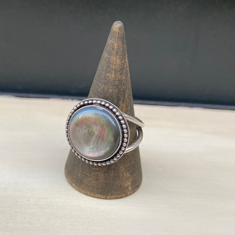 Black Mother of Pearl Ring with Moon and Magic